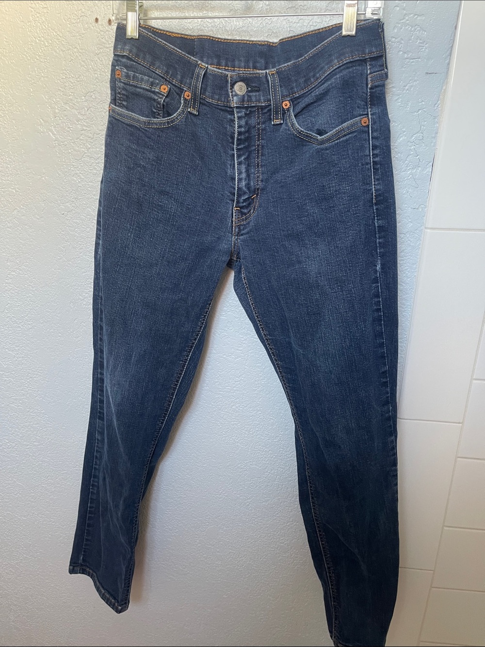 Levi’s Woman’s 32/32  Dark Blue Denim Jeans